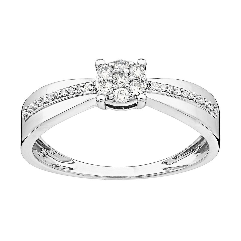 Diamantring i 18K guld Diamantring i 18K guld