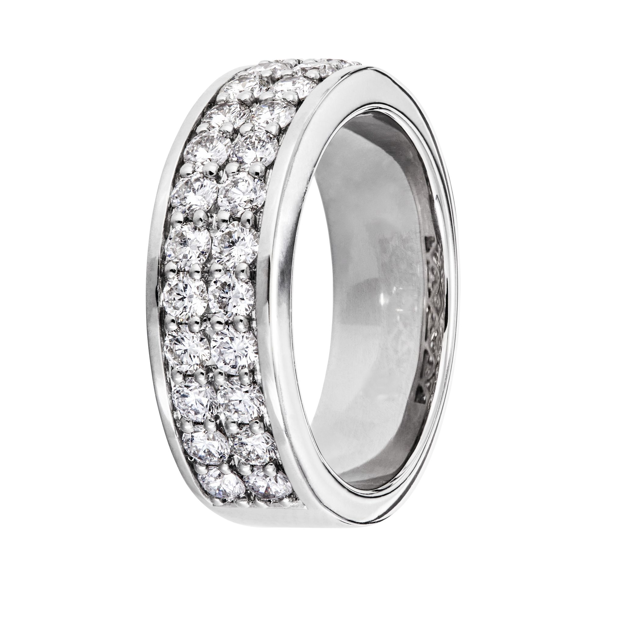 Diamantring i platina från Guldfynd