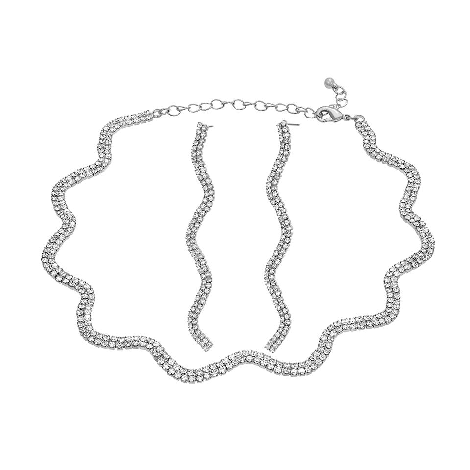 Set med halsband och örhängen - Guldfynd