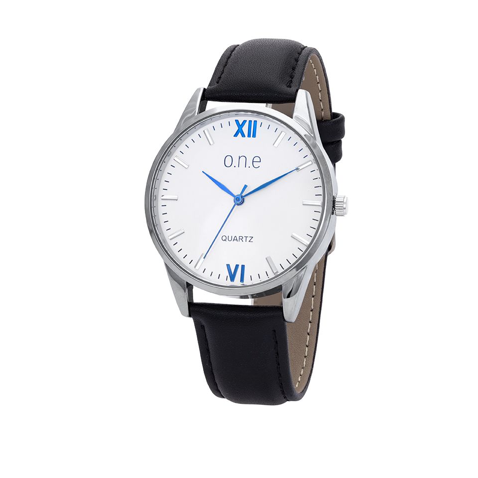 o.n.e - Klocka med blå siffror - Guldfynd