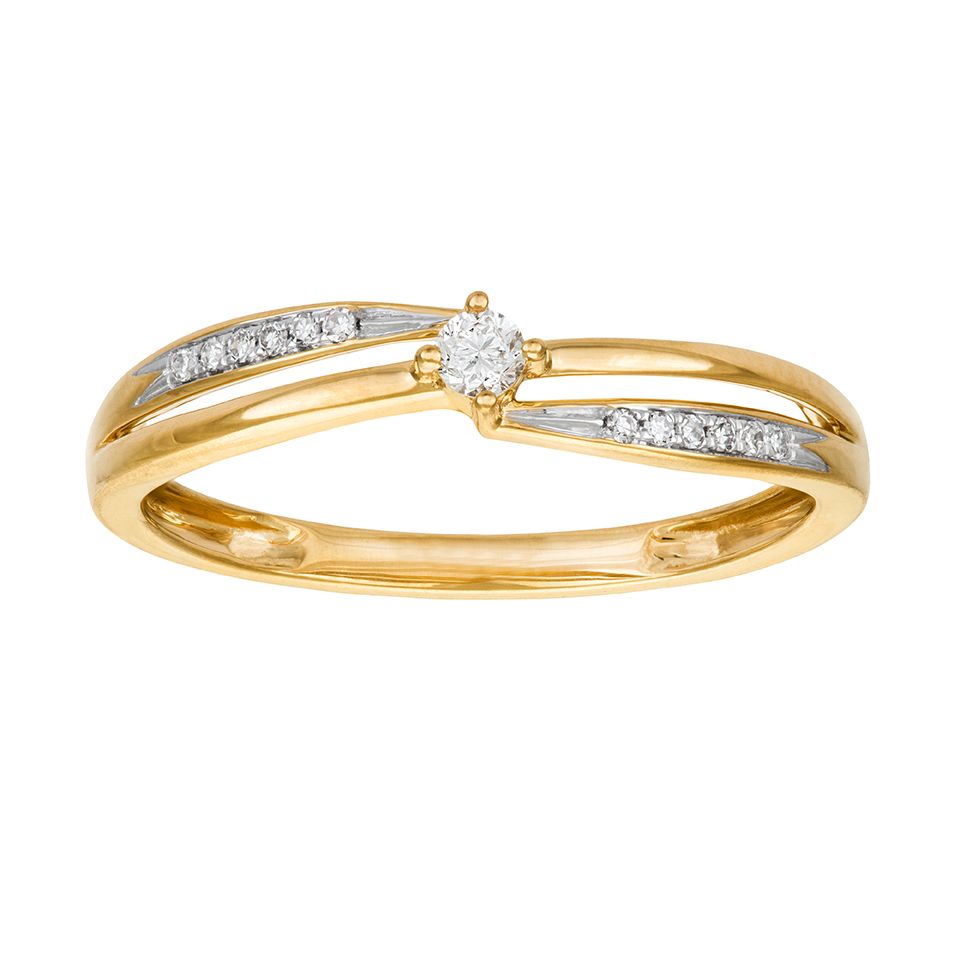 Diamantring i 18K guld med sidostenar, 18.0