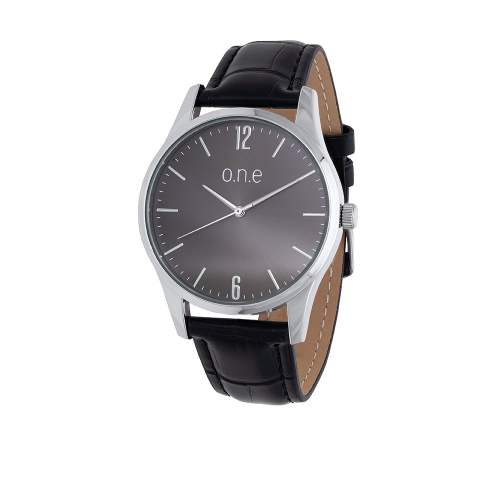 Klocka med svart urtavla