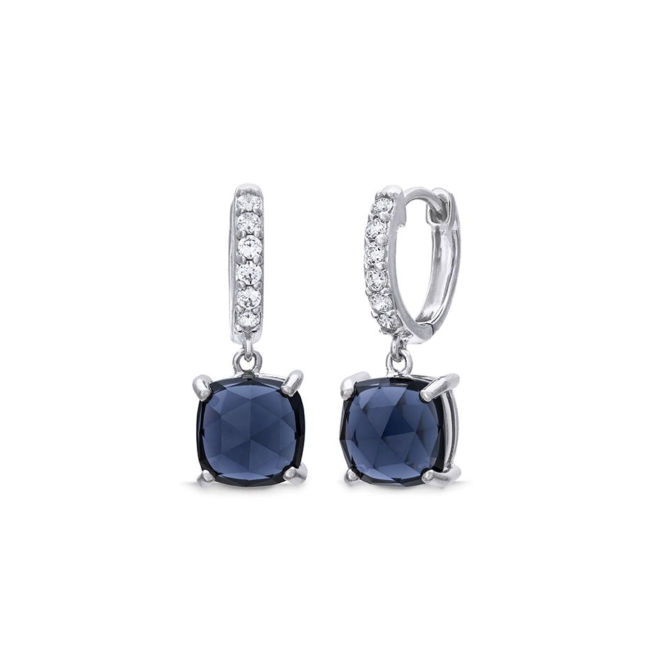 Örhängen TROFASTHET i äkta silver