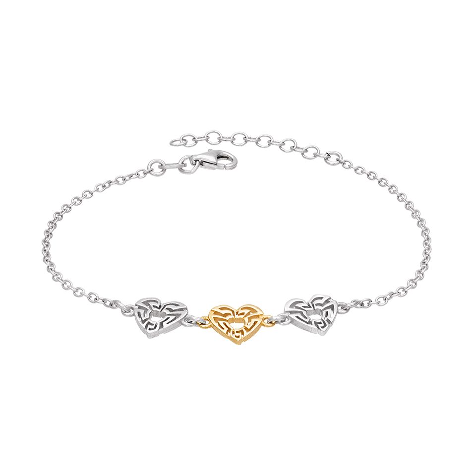 Armband i äkta silver med tre hjärtan